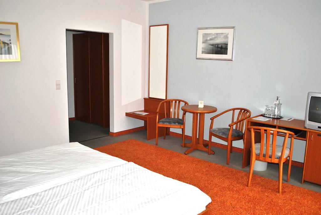 Heidehotel Lubast Pokoj fotografie